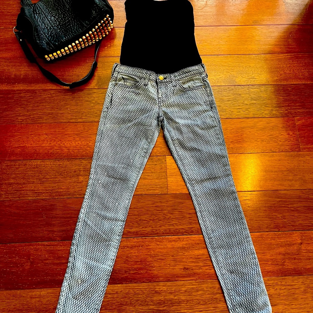 Current/Elliot. “THE ANKLE SKINNY JEANS”